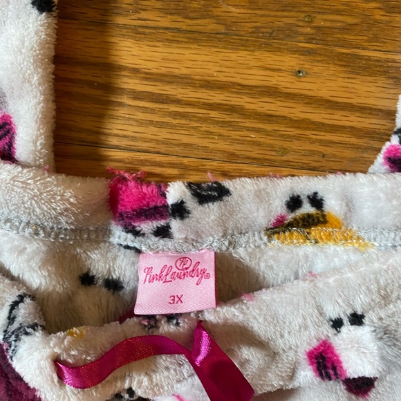 Fuzzy pj set pants and shirt - Picture 6 of 6